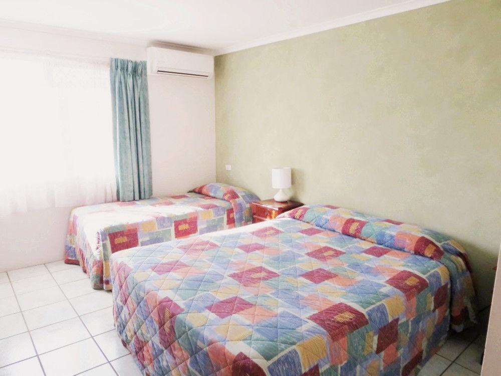 Galaxy Mackay Motor Inn Buitenkant foto